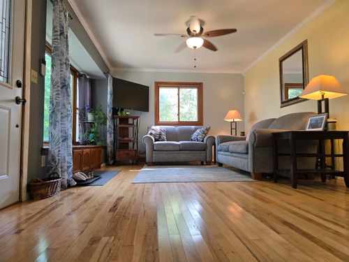 S12691 Big Hollow Rd, Spring Green, WI, 53588-9681 | Card Image