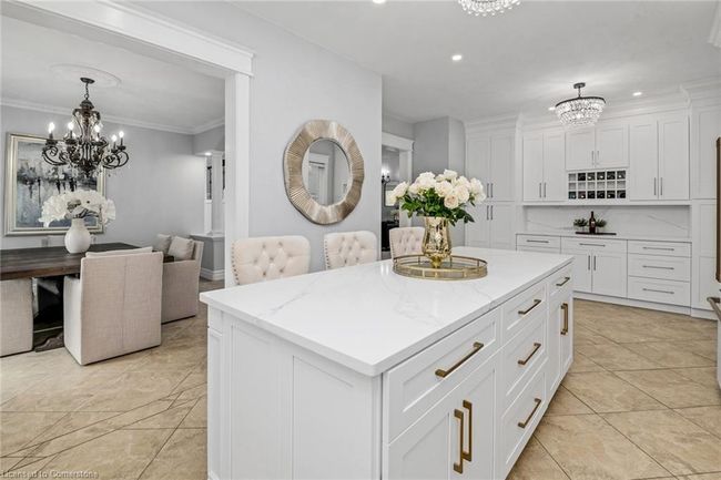435 Country Club Dr, House other with 5 bedrooms, 5 bathrooms and 4 parking in Windsor ON | Image 14