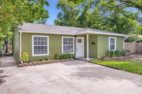 2647 Province Ln, Dallas, TX, 75228-3950 | Card Image