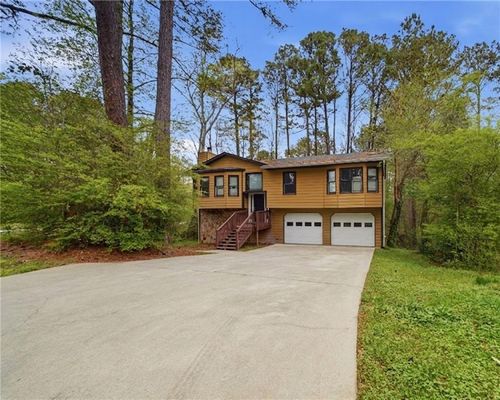 5870 Wellborn Trl, Lithonia, GA, 30058-8302 | Card Image