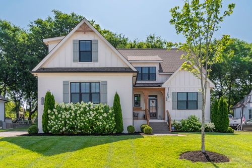 6050 Kidman Ln, Spring Hill, TN, 37174-2199 | Card Image