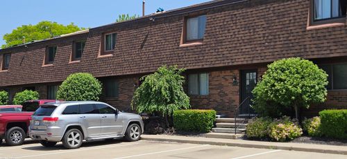 38544 Lanse Creuse St, Harrison Twp, MI, 48045-3484 | Card Image