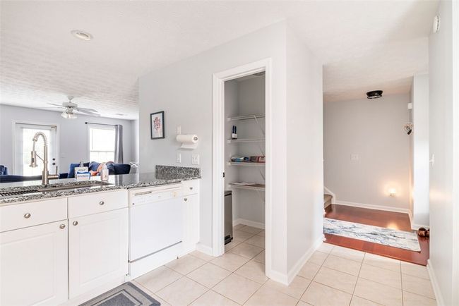 APT-1602 - 1477 N Donahue Dr, Condo with 3 bedrooms, 4 bathrooms and null parking in AUBURN AL | Image 12