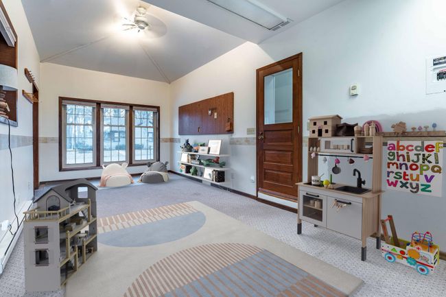 flex room | Image 24