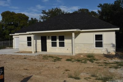 1929 Desiree St, House other with 3 bedrooms, 2 bathrooms and null parking in Canyon Lake TX | Image 3