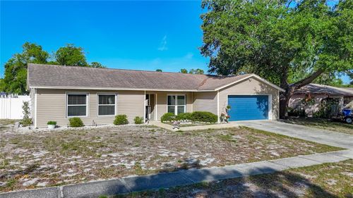 3729 Sand Pebble Dr, VALRICO, FL, 33596-6939 | Card Image