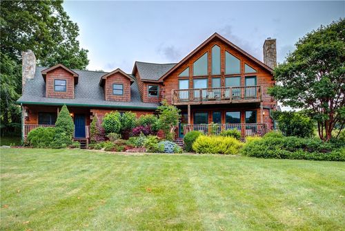 391 Camelot Dr, Banner Elk, NC, 28604-6311 | Card Image