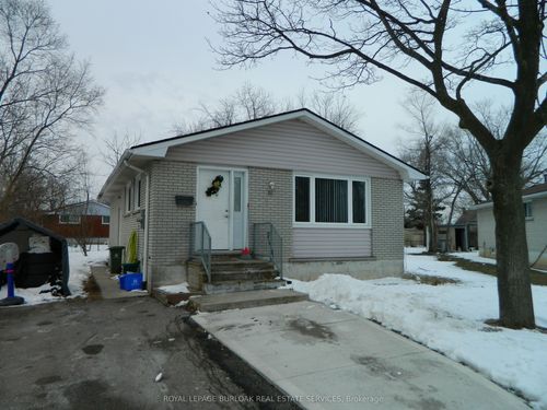 lower-15 Michael Avenue, Hamilton, ON, L8T2Y2 | Card Image
