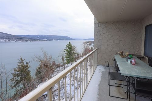 130 Cliffside Dr, Canandaigua, NY, 14424 | Card Image