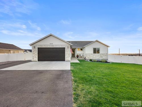624 Rustic Rd, Pocatello, ID, 83201-2827 | Card Image