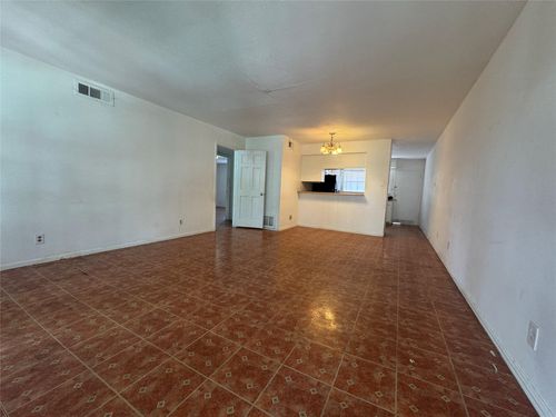 apt-22-6405 Westward St, Houston, TX, 77081-3216 | Card Image