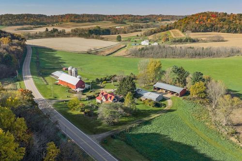 S11875 County Road C, Spring Green, WI, 53588-9716 | Card Image