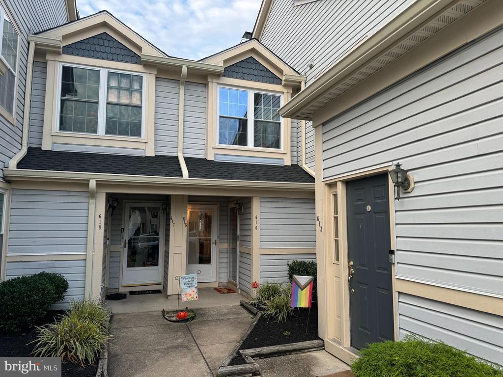 Steeplechase Ct, Woodbury, NJ 08096