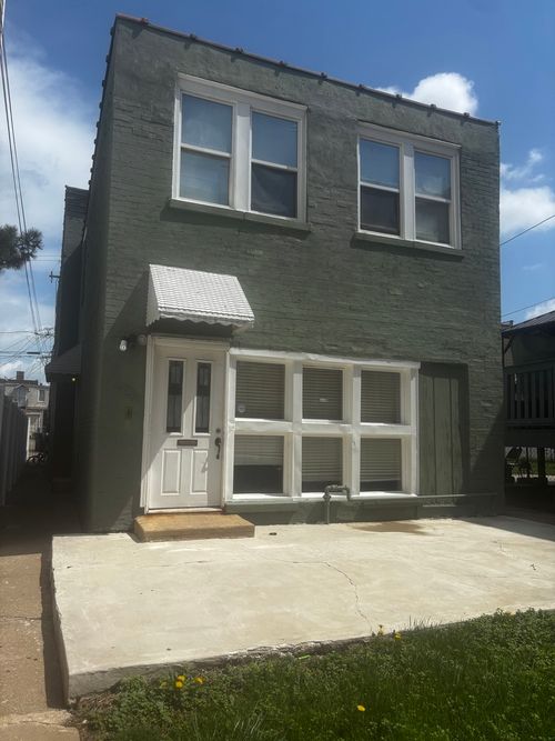 6813 S Wabash Ave, Chicago, IL, 60637-6674 | Card Image