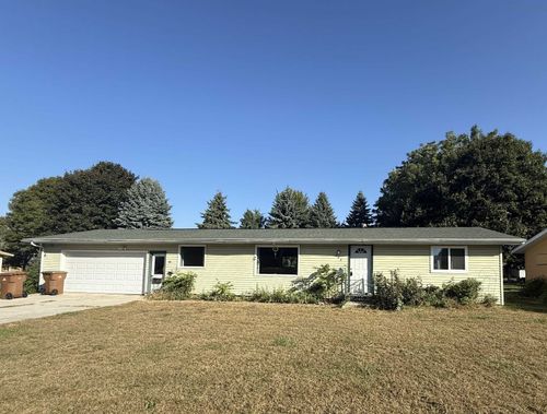 408 Elm St, Albert City, IA, 50510-1301 | Card Image