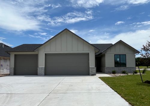 1630 N Forestview St, Wichita, KS, 67235-7067 | Card Image