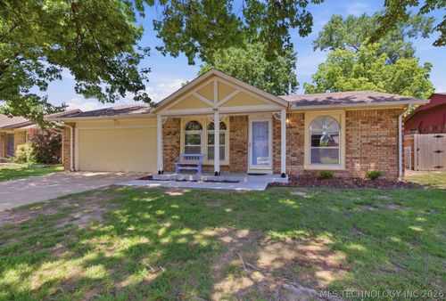 1108 Pittsburg St, Broken Arrow, OK, 74012-5065 | Card Image