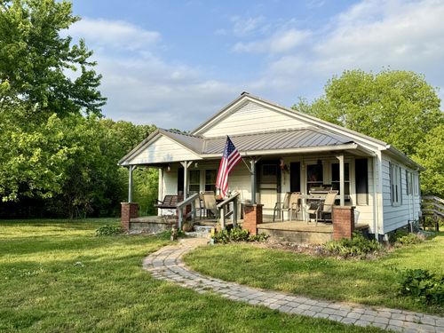 1408 Point Mason Rd, Big Sandy, TN, 38221 | Card Image