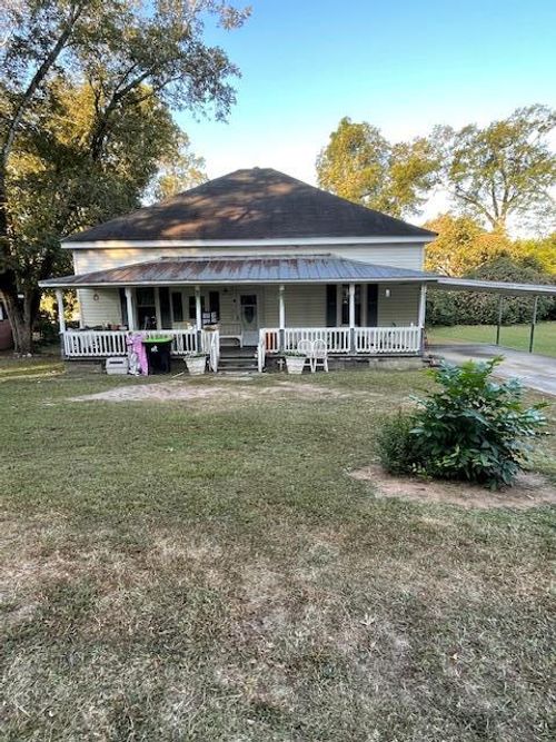 30 S S 8th Ave, Woodland, GA, 31836-2208 | Card Image