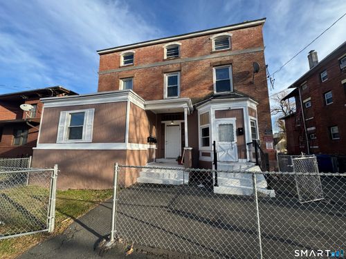 86 Edwards St, Hartford, CT, 06120-2872 | Card Image