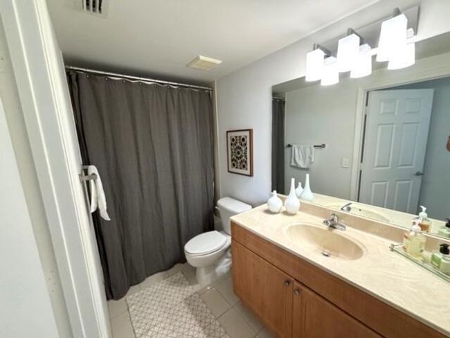 APT-603 - 2600 Sw 27 Th Ave, Condo with 2 bedrooms, 2 bathrooms and null parking in Miami FL | Image 12