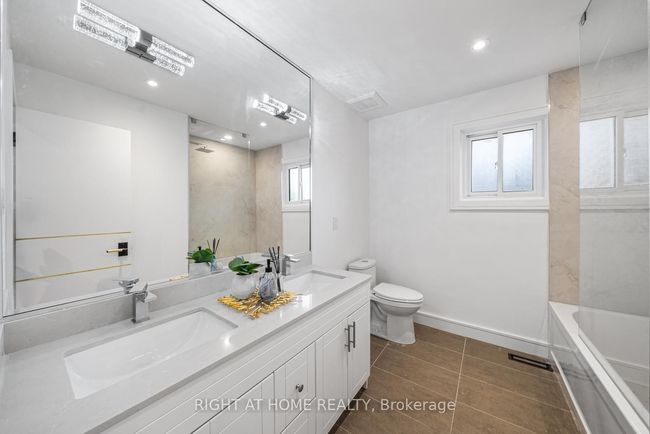 93 Pemberton Rd, House other with 6 bedrooms, 5 bathrooms and 6 parking in Richmond Hill ON | Image 25