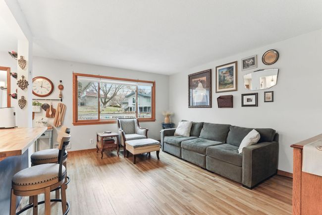 1079 Rome Dr, House other with 4 bedrooms, 2 bathrooms and null parking in Apple Valley MN | Image 5