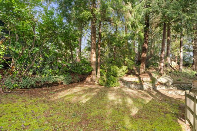5677 Eagle Harbour Road, House other with 3 bedrooms, 1 bathrooms and null parking in West Vancouver BC | Image 8