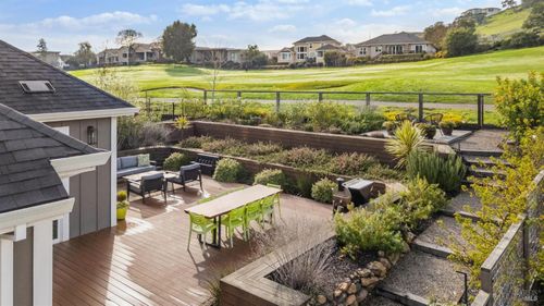 3761 Cross Creek Rd, Santa Rosa, CA, 95403-0925 | Card Image