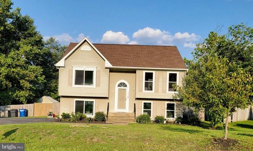 10003 Erlwood Ct, Fredericksburg, VA, 22407-4378 | Card Image