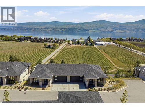 10-1600 Golden View Dr, West Kelowna, BC, V4T1Y7 | Card Image
