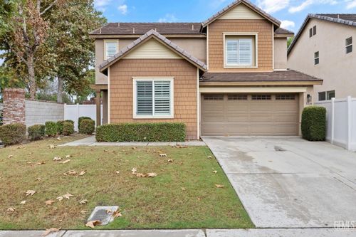 8214 Prentice Hall Dr, Bakersfield, CA, 93311-1749 | Card Image