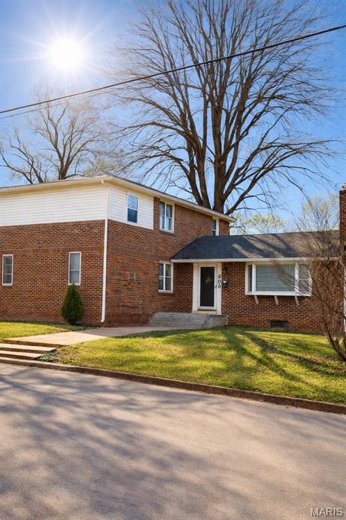 603 N A St, Farmington, MO, 63640-2413 | Card Image