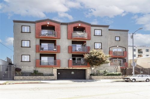 apt-101-11124 Burbank Blvd, North Hollywood, CA, 91601-5791 | Card Image