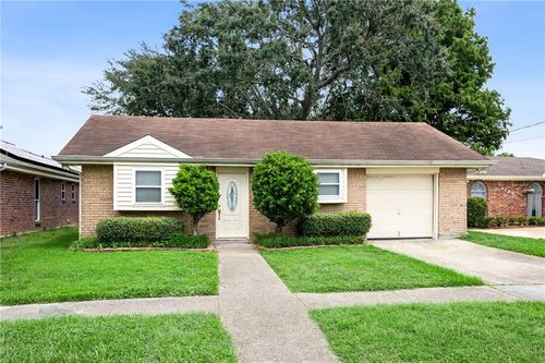 3140 Iowa Ave, Kenner, LA, 70065-4617 | Card Image