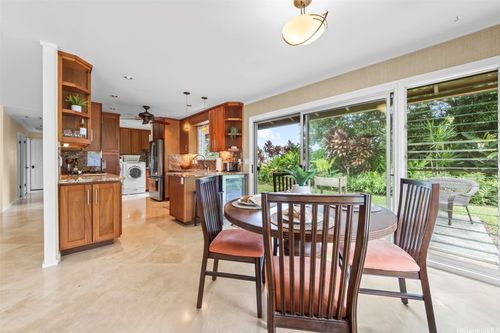 1176 Lunaai St, Kailua, HI, 96734-4543 | Card Image