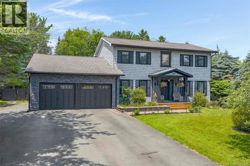 24 Beach Dr, Rothesay, NB, E2E4X3 | Card Image
