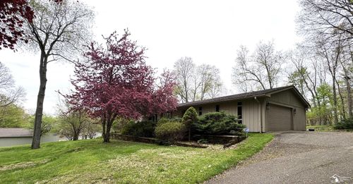 13550 Dunham Rd, Hartland, MI, 48353-2312 | Card Image