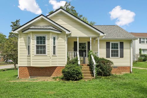 2101 Mcgavock Pike, Nashville, TN, 37216-2812 | Card Image