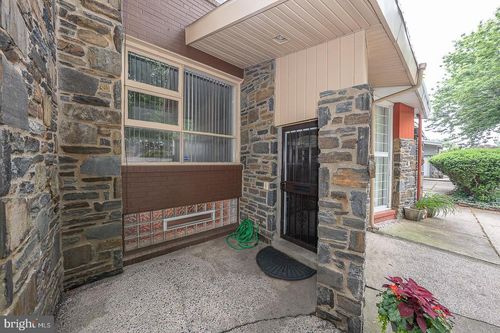 3852 Conshohocken Ave, PHILADELPHIA, PA, 19131-2822 | Card Image
