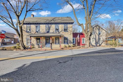 2 Water St, OLEY, PA, 19547-8711 | Card Image