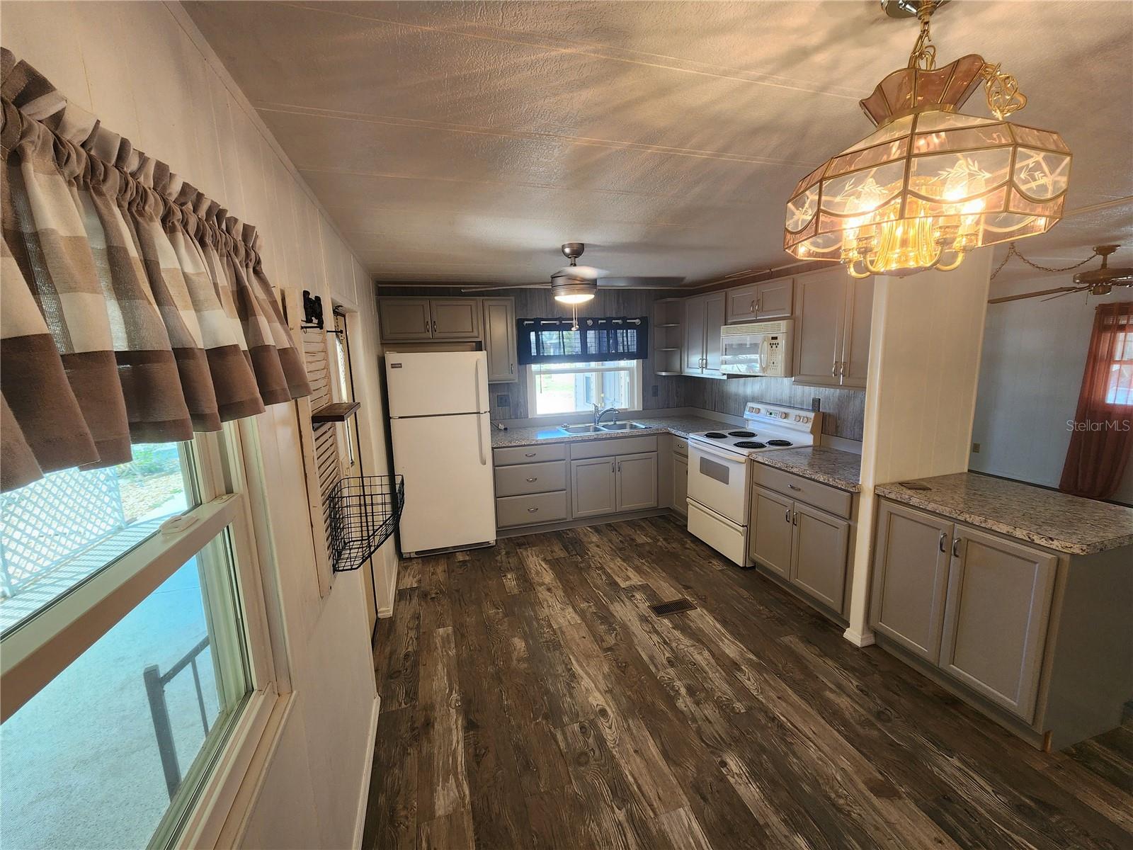 Residential in BRADENTON 4