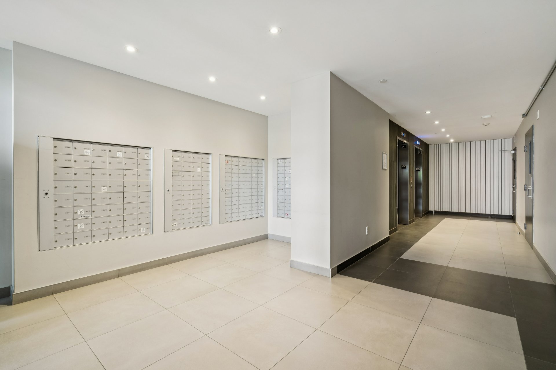 Residential in Laval (Laval-des-Rapides) 2