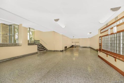 apt-5f-1480 Thieriot Ave, Bronx, NY, 10460-3830 | Card Image