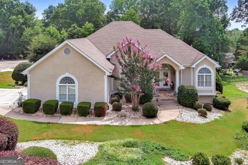 704 Deerwood Dr, Stockbridge, GA, 30281-6323 | Card Image