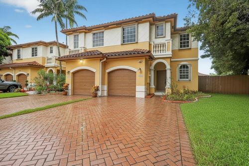 5000 Sw 136th Ave, Miramar, FL, 33027-5927 | Card Image
