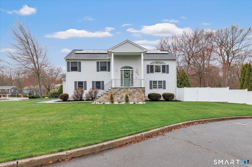 120 Nicole Dr, Milford, CT, 06460-6972 | Card Image