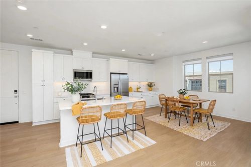 301-1200 Lasso Way, Rancho Mission Viejo, CA, 92694 | Card Image