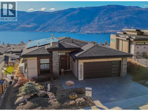 9882 Beacon Hill Dr, Lake Country, BC, V4V0A9 | Card Image