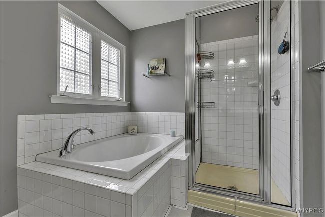 2233 Fox Chase Rd, House other with 4 bedrooms, 3 bathrooms and null parking in Lake View NY | Image 25